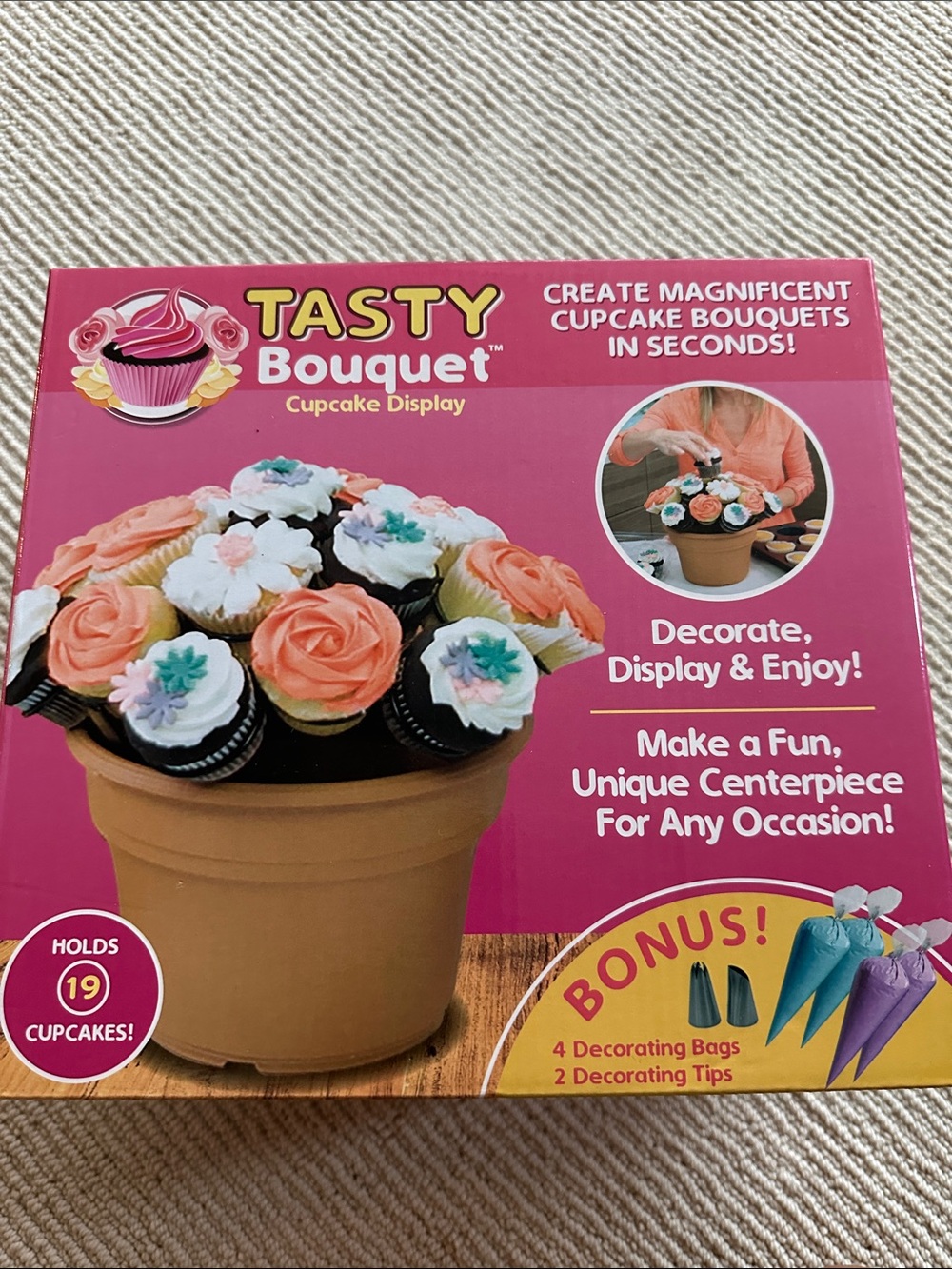 Pink Cupcake Display - Decorate & Present Cupcake Bouquets